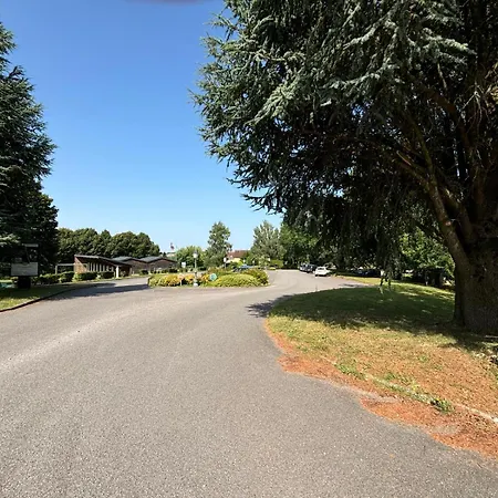 Duplex De Charme Près Du Golf, Wifi Et Parking