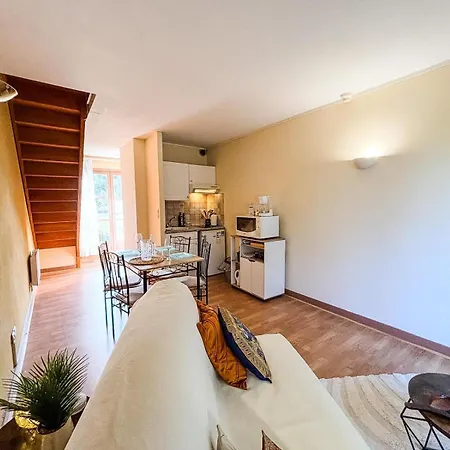 Duplex De Charme Près Du Golf, Wifi Et Parking Appartement
